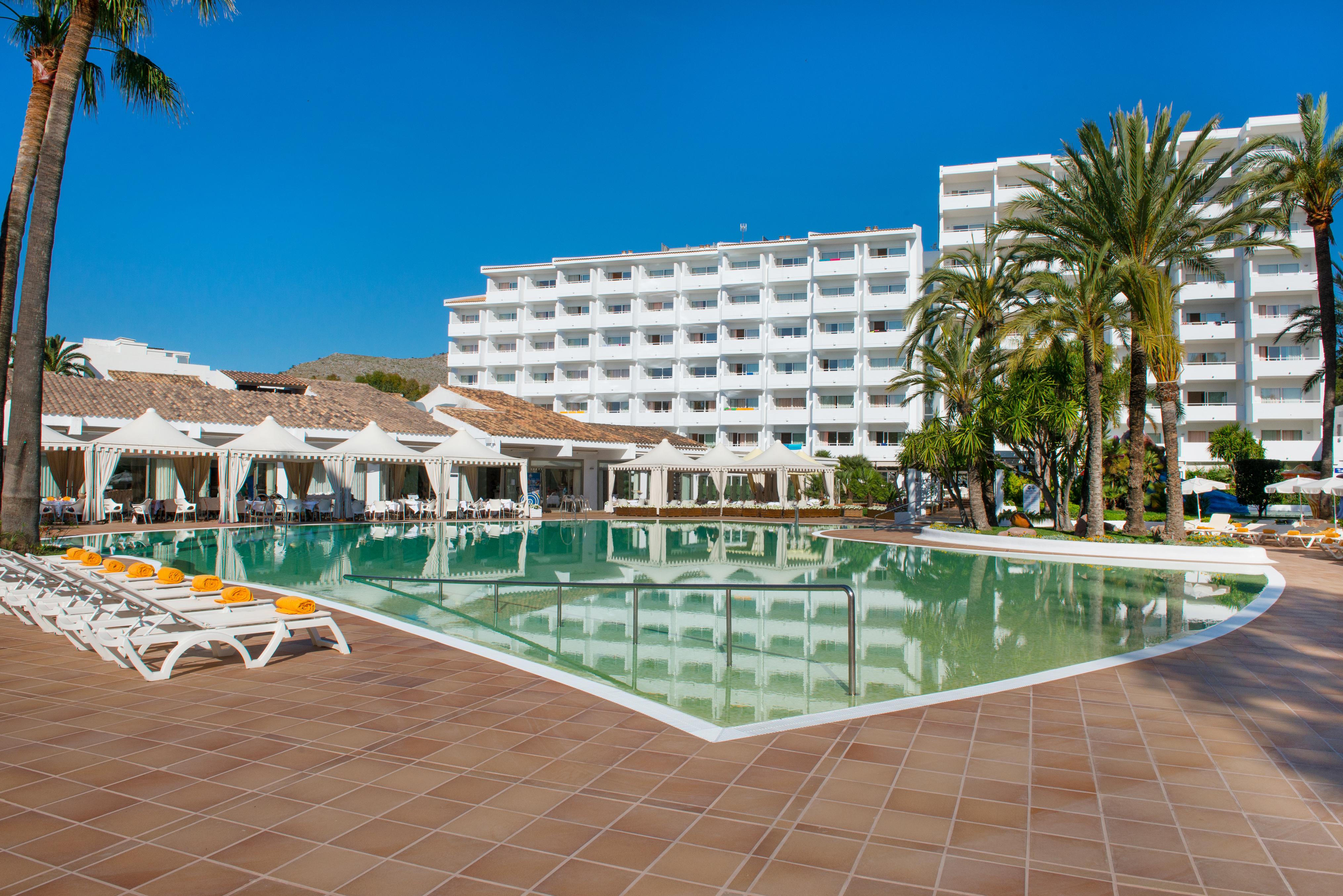 Iberostar Waves Ciudad Blanca Hotel Alcúdia Exterior foto