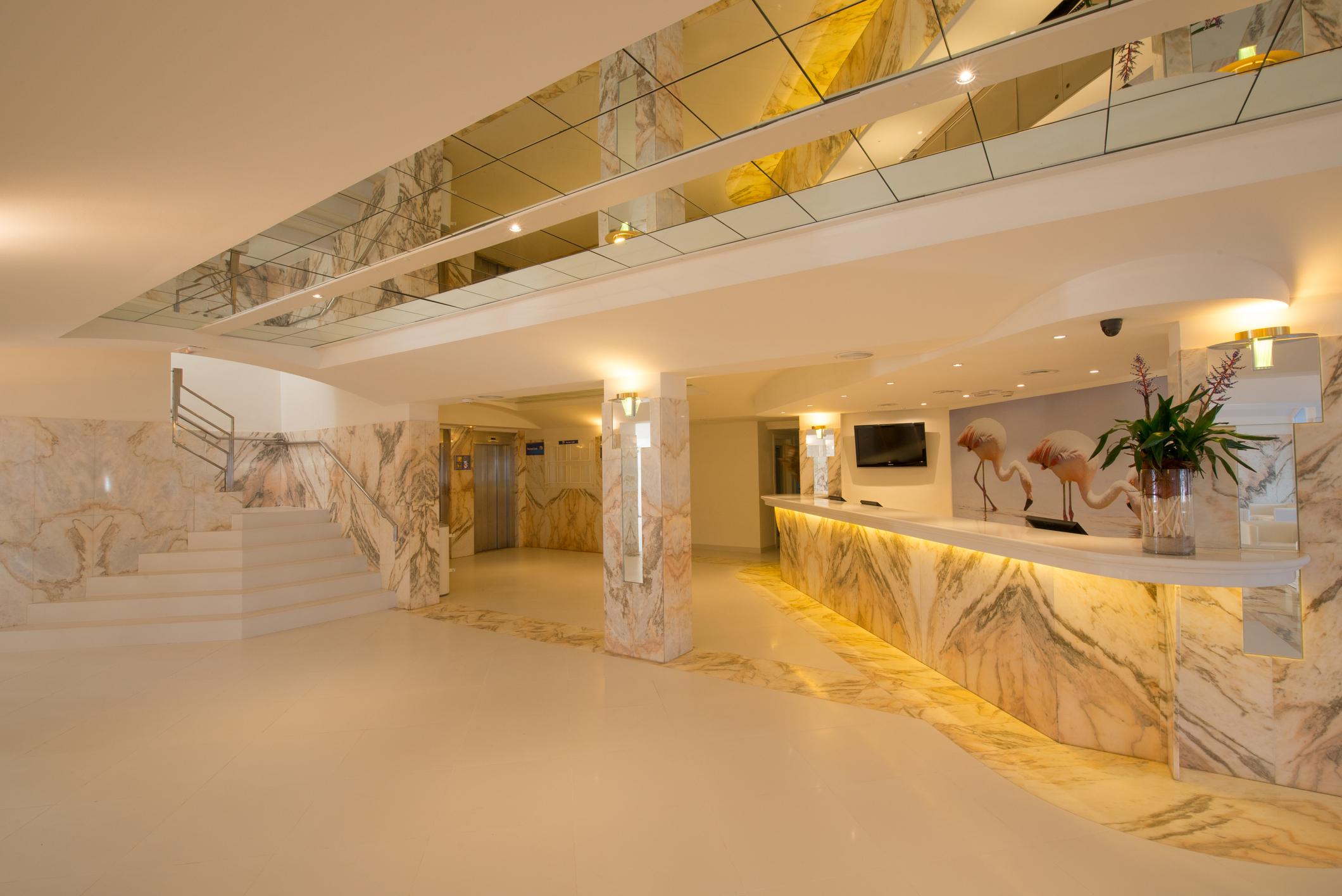 Iberostar Waves Ciudad Blanca Hotel Alcúdia Exterior foto